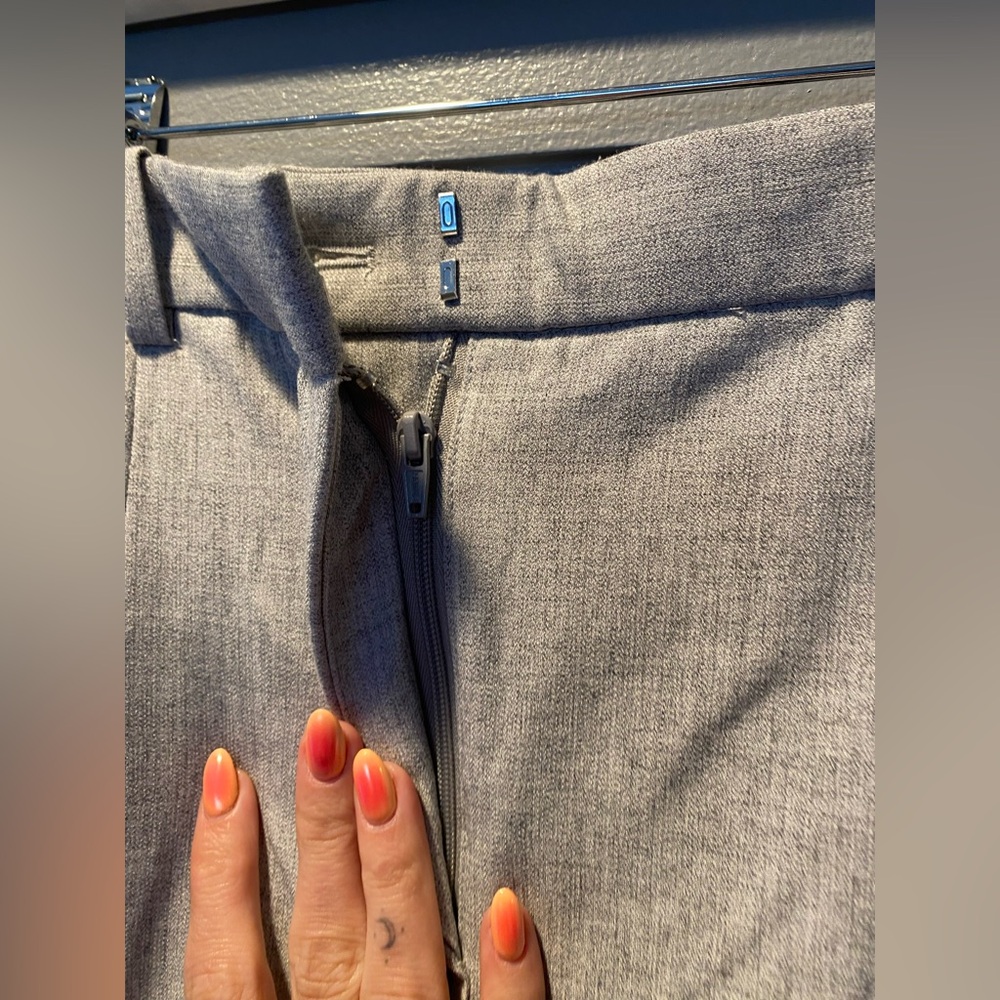 A&F light grey work pants - Picture 11 of 12